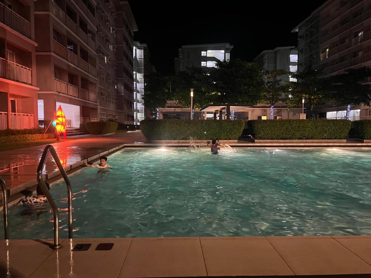 Lovers Inn Qc Quezon City Exteriör bild